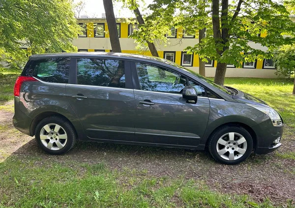 peugeot Peugeot 5008 cena 27900 przebieg: 196236, rok produkcji 2013 z Wrocław